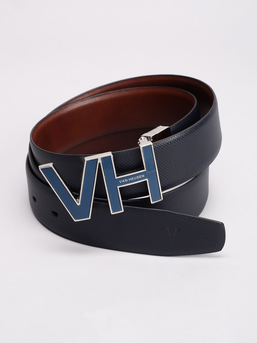 

Van Heusen Men Textured Leather Reversible Formal Belt, Navy blue