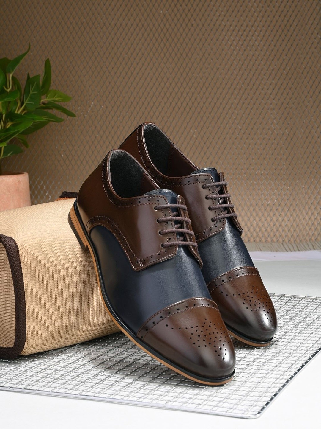 

House of Pataudi Men Formal Oxfords, Brown