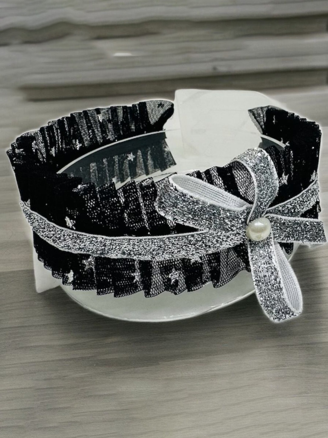 

Samsara Couture Girls Hairband, Black