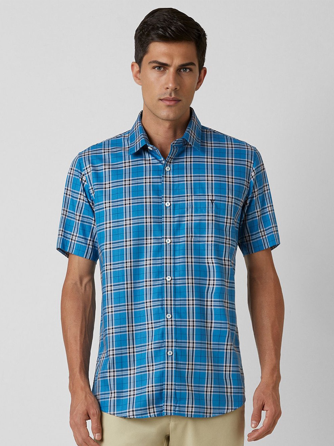 

Van Heusen Sport Men Slim Fit Opaque Checked Casual Shirt, Blue