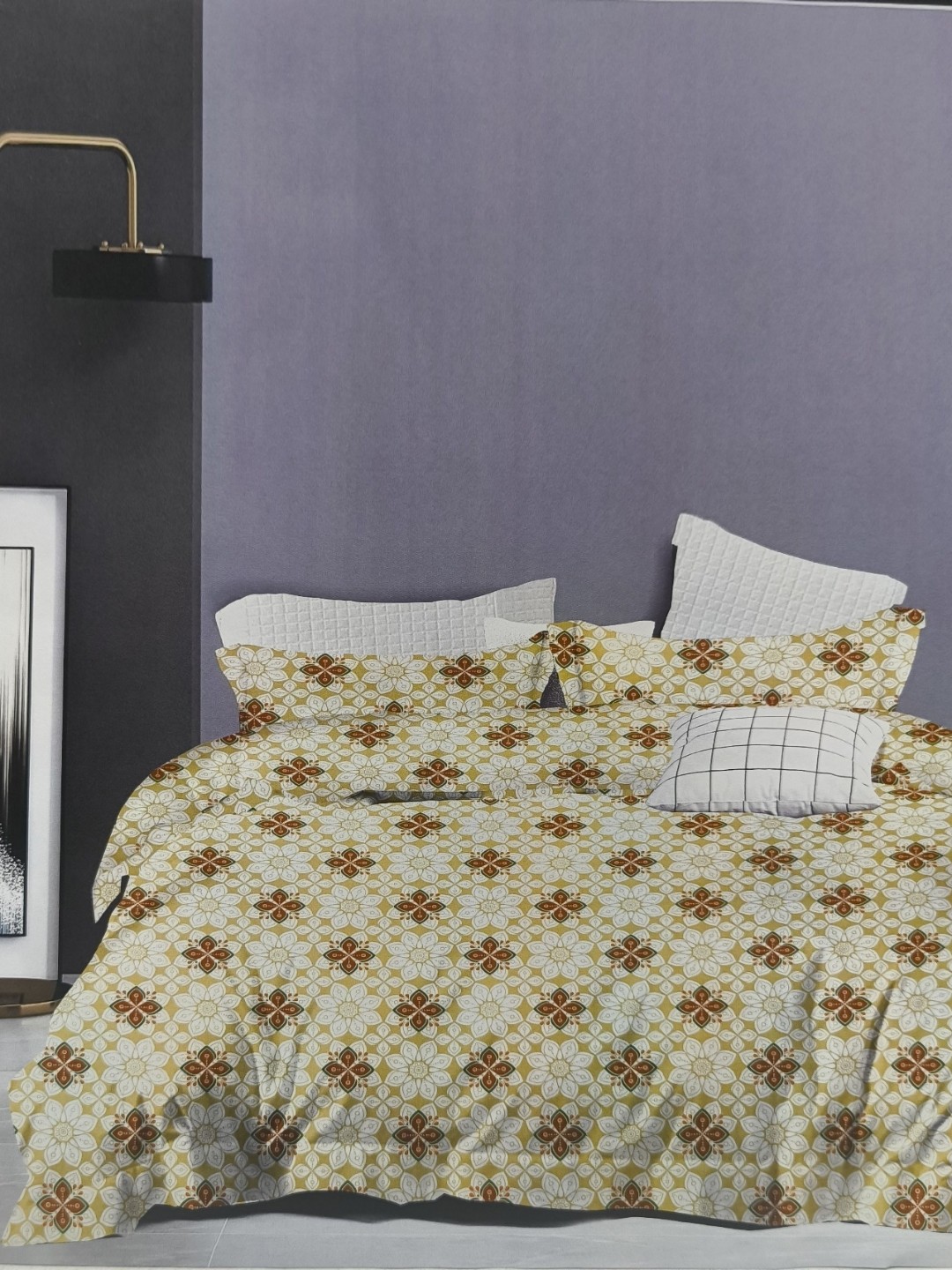 

Signature Beige & White Floral 144 TC Queen Bedsheet with 2 Pillow Covers