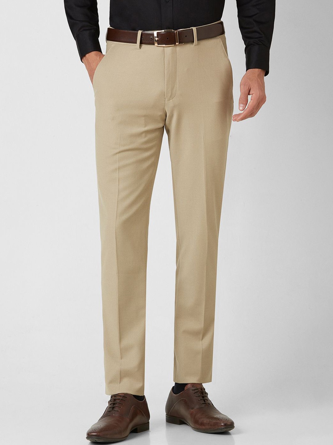 

Van Heusen Men Slim Fit Trousers, Beige