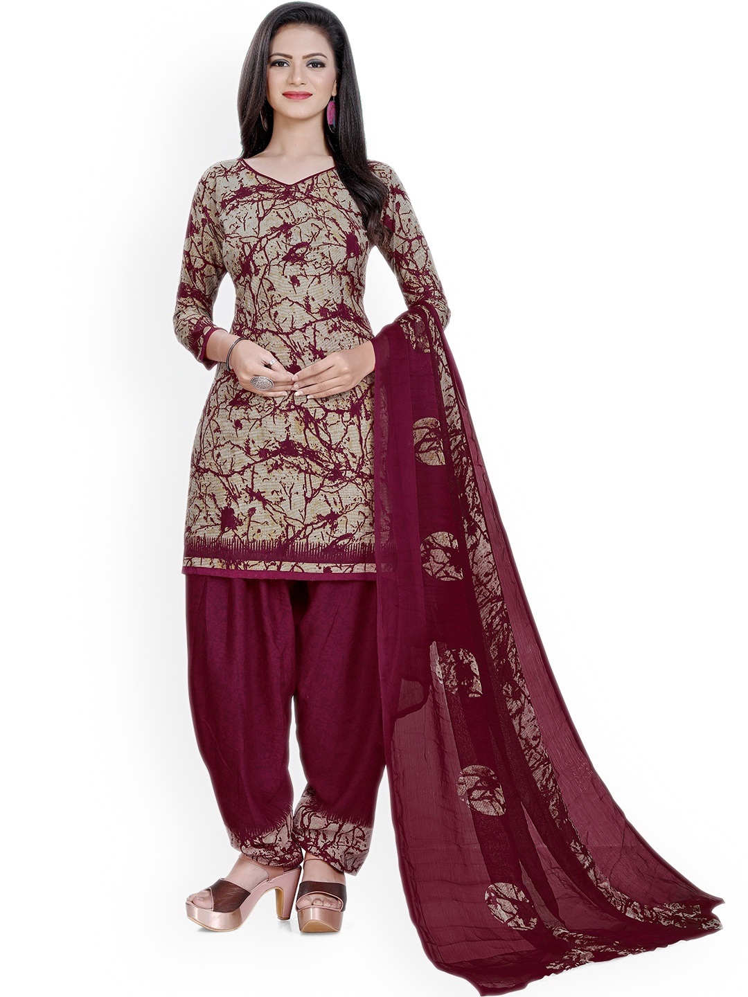 

Maroosh Abstract Printed Unstitched Dress Material, Maroon