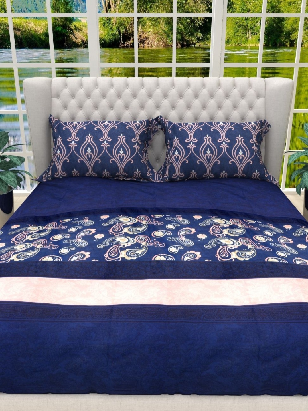 

THE WHITE MOSS Blue & White 130 TC Cotton King Bedsheet with 2 Pillow Covers 2 x 2mt