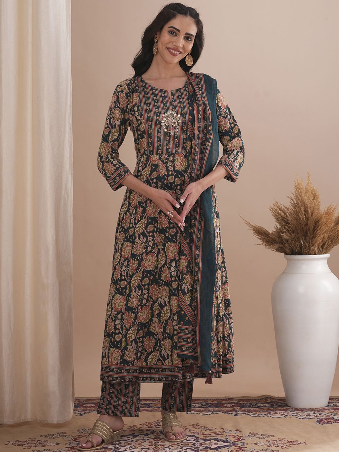 

FASHOR Ethnic Motifs Printed Panelled Pure Cotton A-Line Kurta with Trousers & Dupatta, Green