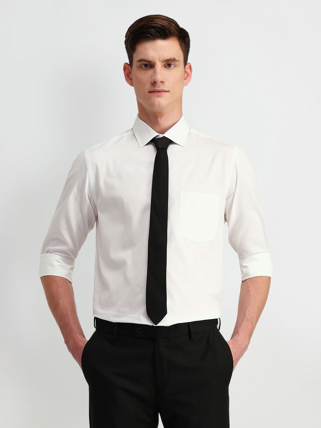 

Arrow Men Manhattan Spread Collar Solid Cotton Slim Fit Formal Shirt, White