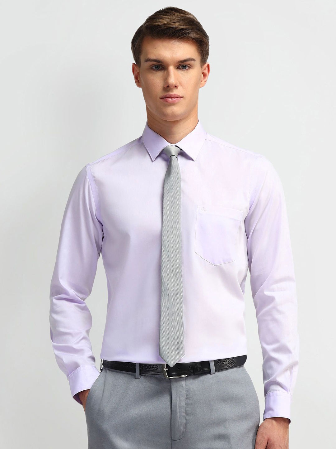 

Arrow Men Manhattan Spread Collar Solid Cotton Slim Fit Formal Shirt, Lavender