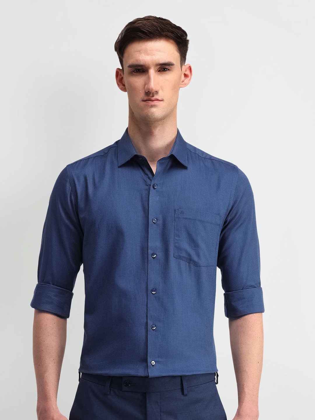 

Arrow Men Classic Spread Collar Solid Cotton Casual Shirt, Blue