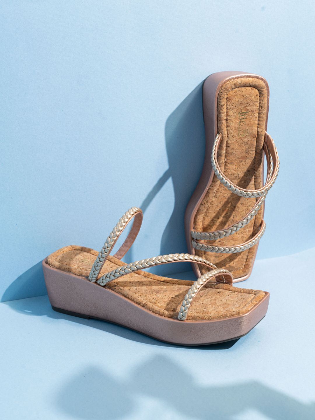 

Inc 5 Women Strappy Round Toe Platform Sandals, Gold