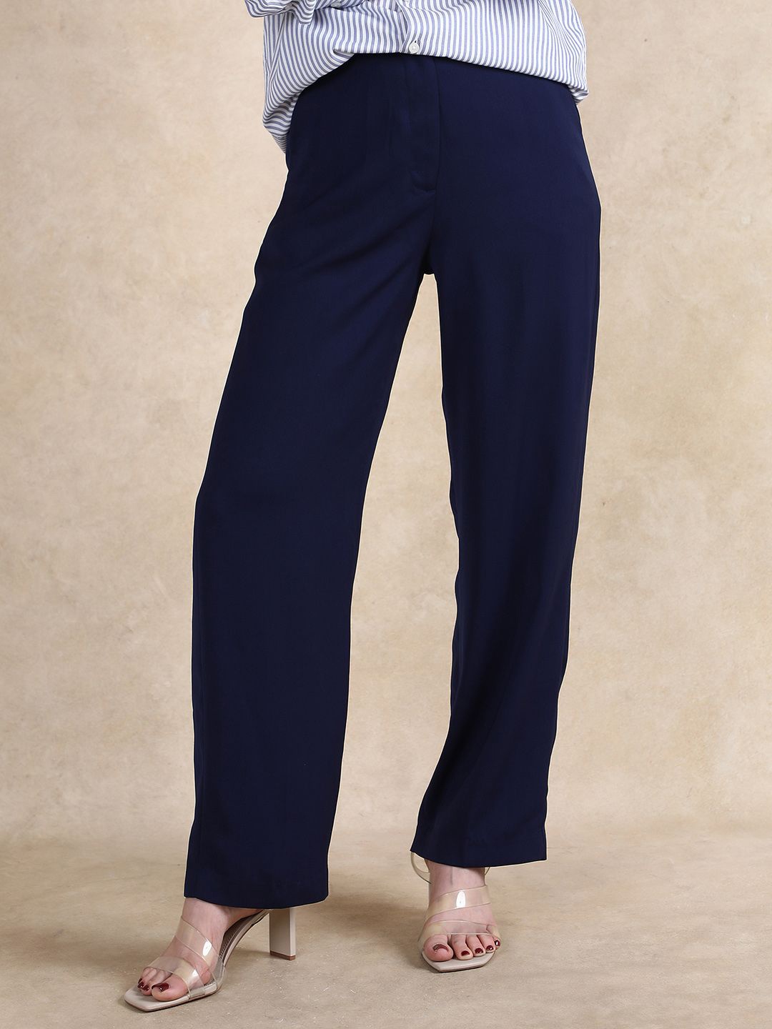 

RAREISM Women Tailored Straight Fit High-Rise Solid Trousers, Navy blue