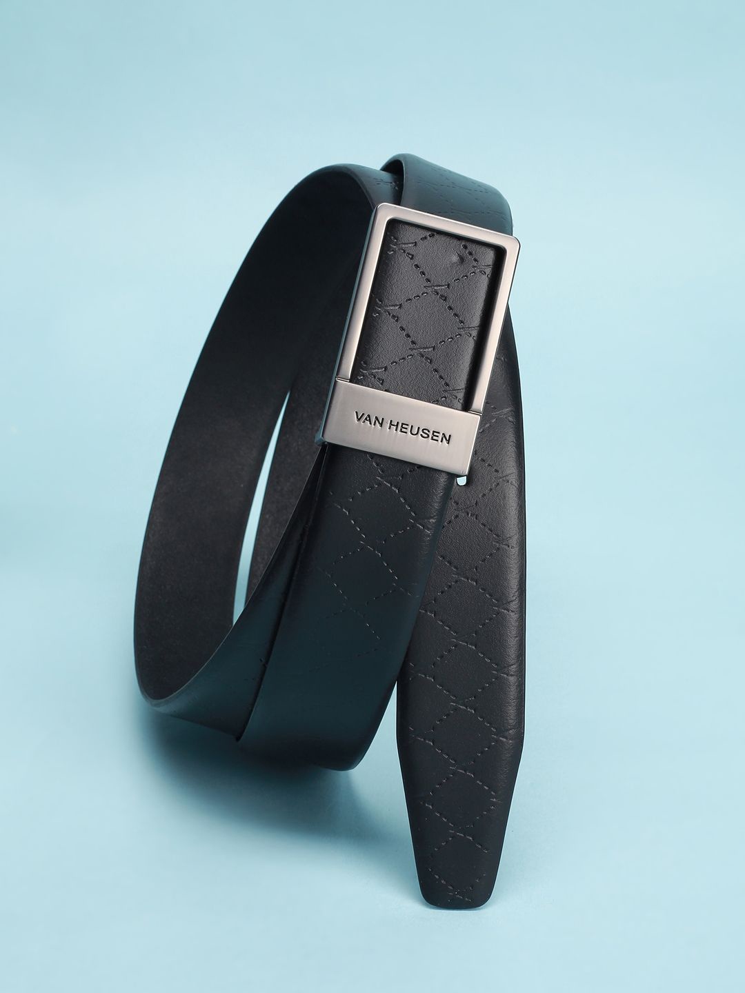 

Van Heusen Men Textured Leather Formal Belt, Black