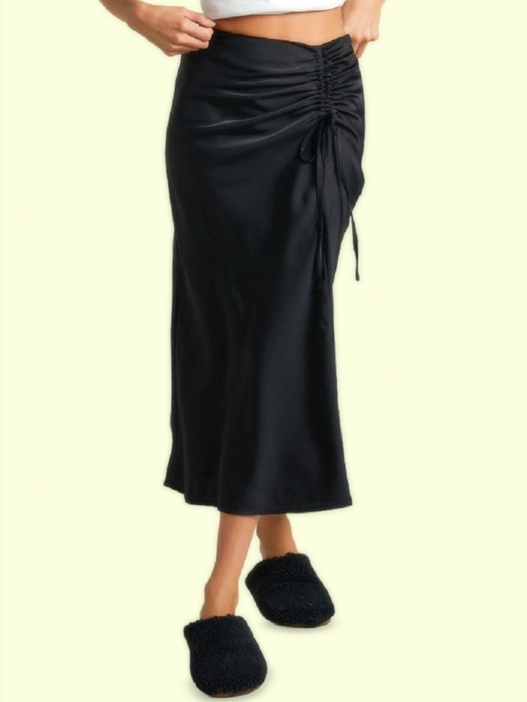 

Dracht Women Straight Midi Skirt, Black