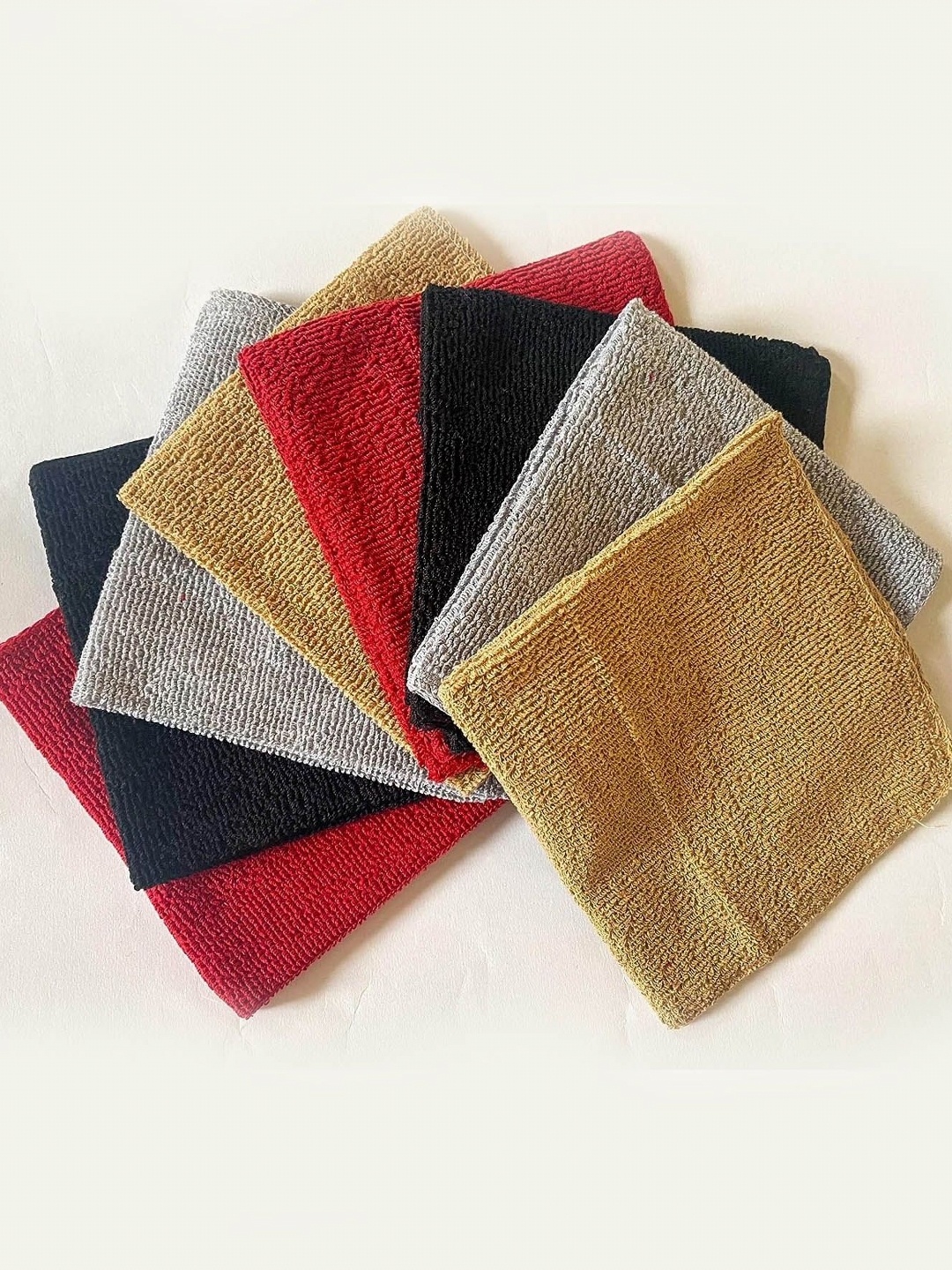 

Lushomes Tan & Red 8 Pieces Cotton 225 GSM Towel Set