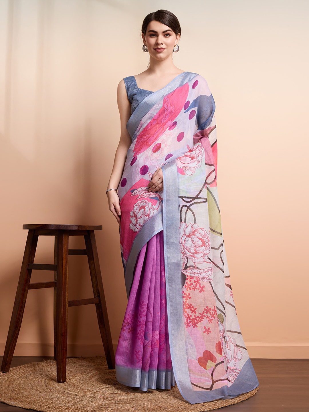 

RACHNA Floral Ready to Wear Saree with Zari, Purple