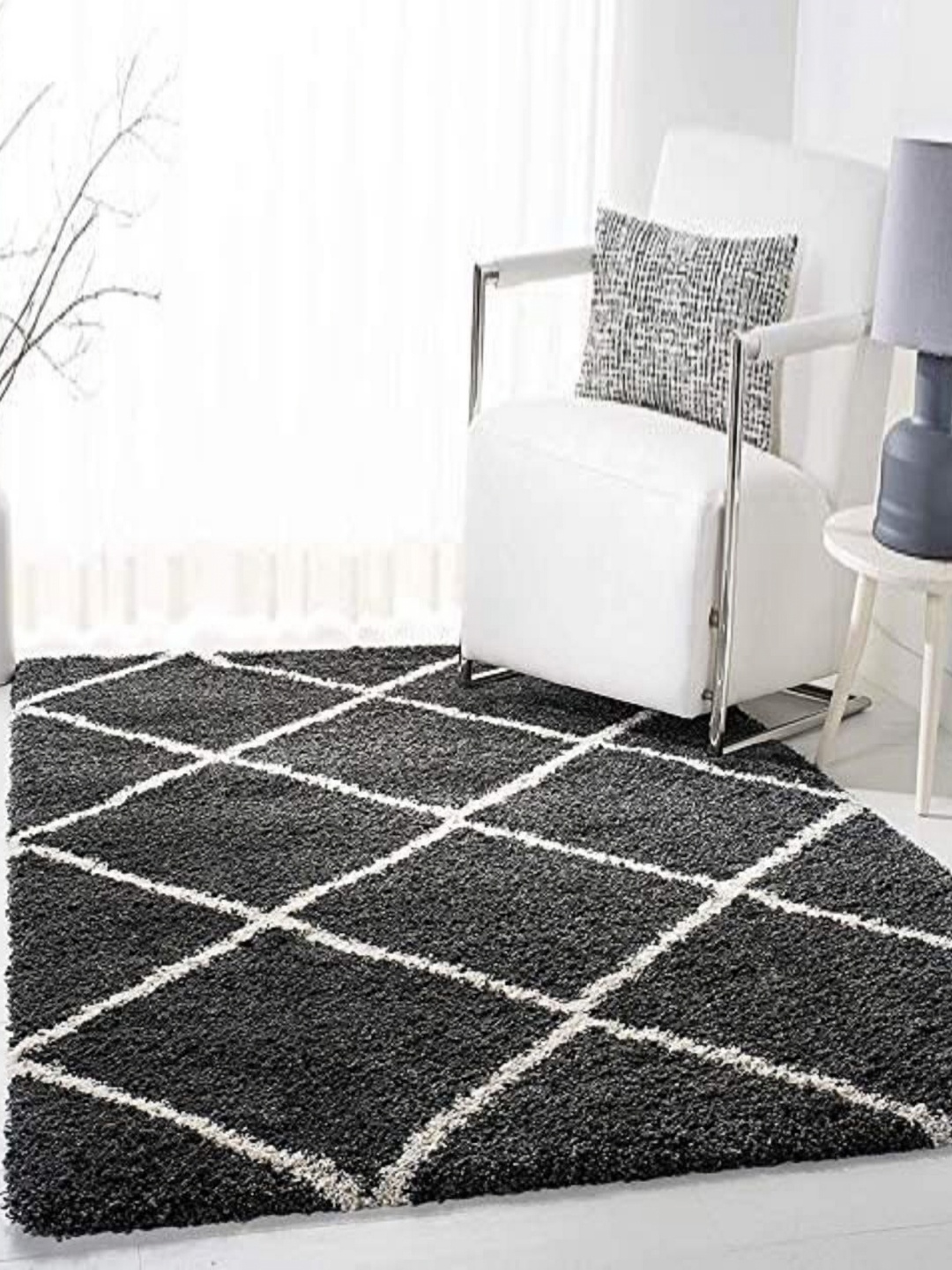 

Banchmark Home Furnishings Grey Geometric Anti-Skid Polyester Carpet