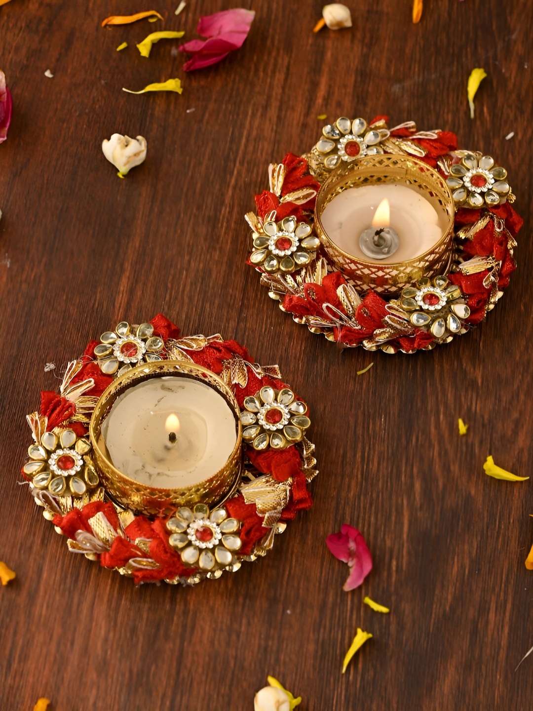 

Aapno Rajasthan Red & Gold Toned 2 Pieces Embellished Metal Diyas With Tea Light Candles