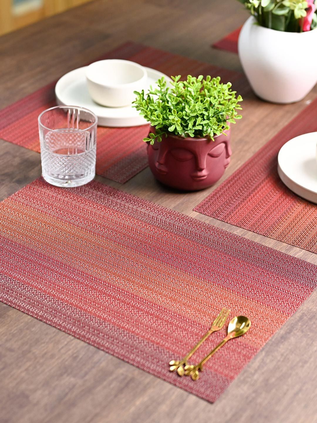 

MARKET99 Red 6 Pieces Rectangle Table Placemat