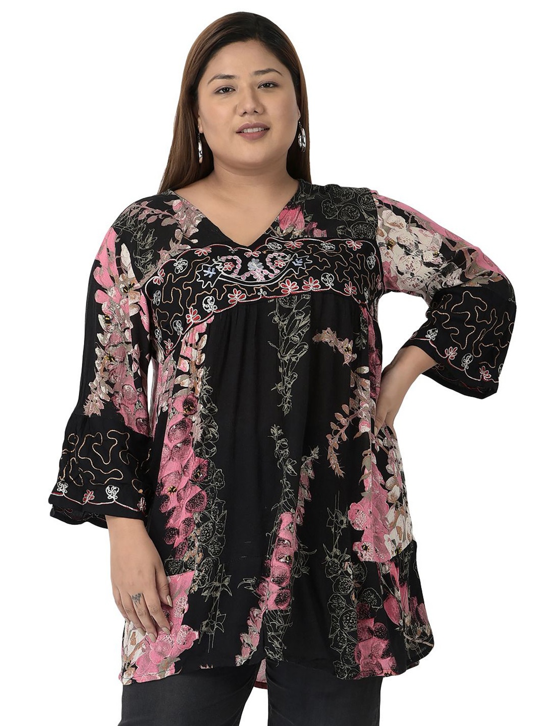 

VELDRESS womens Crepe Top, Black