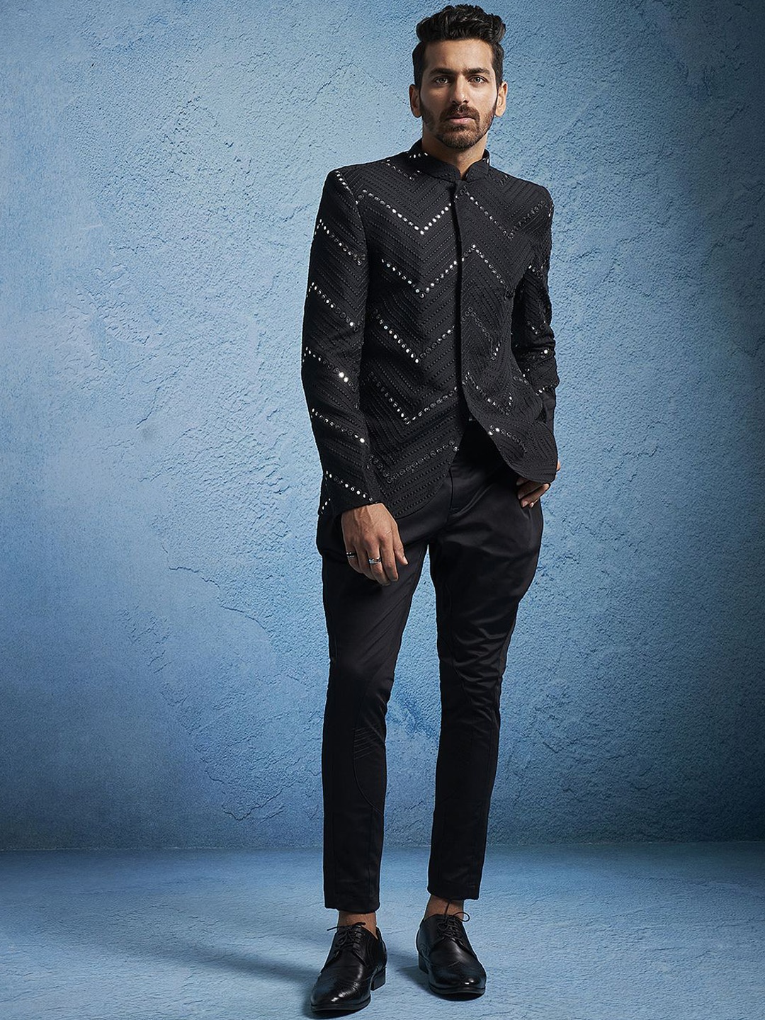 

VASTRAMAY Men Slim-Fit Bandhgala Jodhpuri Two-Piece Suit, Black