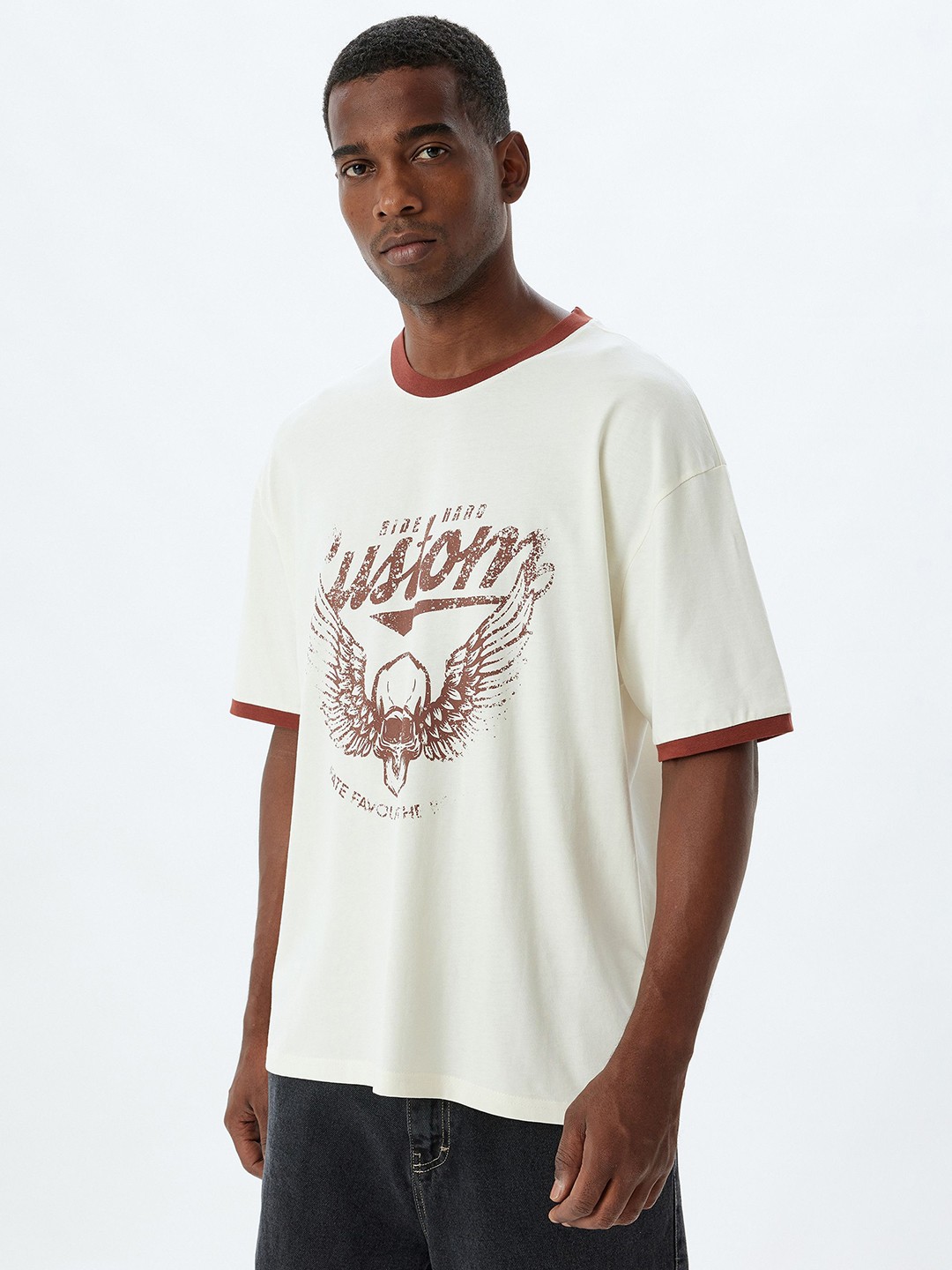 

Koton Men Graphic Printed Round Neck Cotton T-shirt, White
