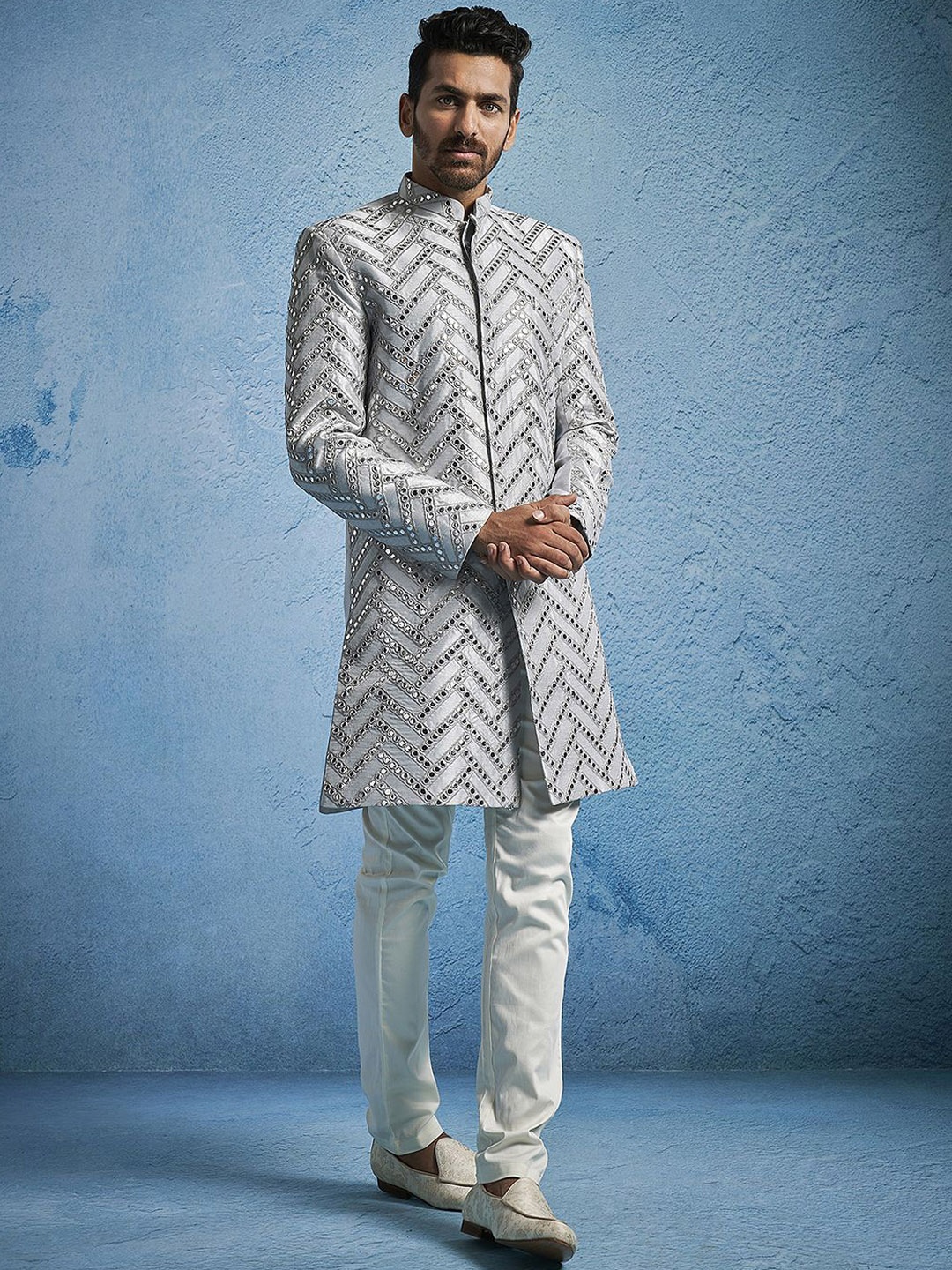 

VASTRAMAY Embroidered Sherwani Set, Blue