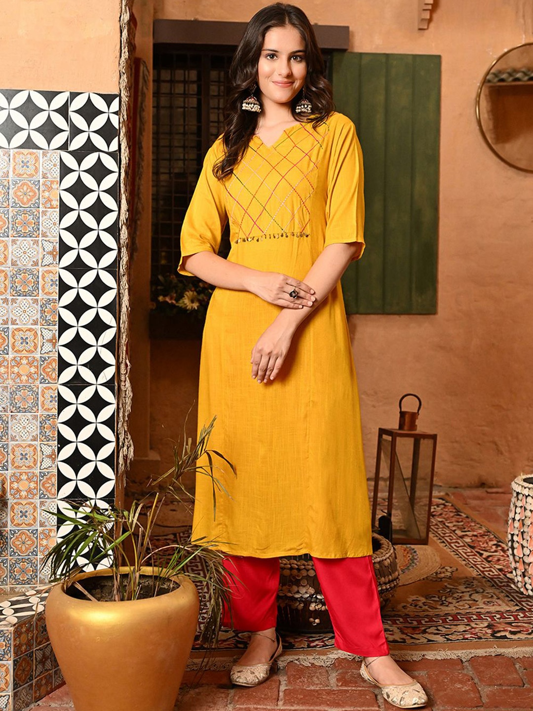 

DECKEDUP Geometric Embroidered Notch Neck A-line Kurta with Trousers, Yellow