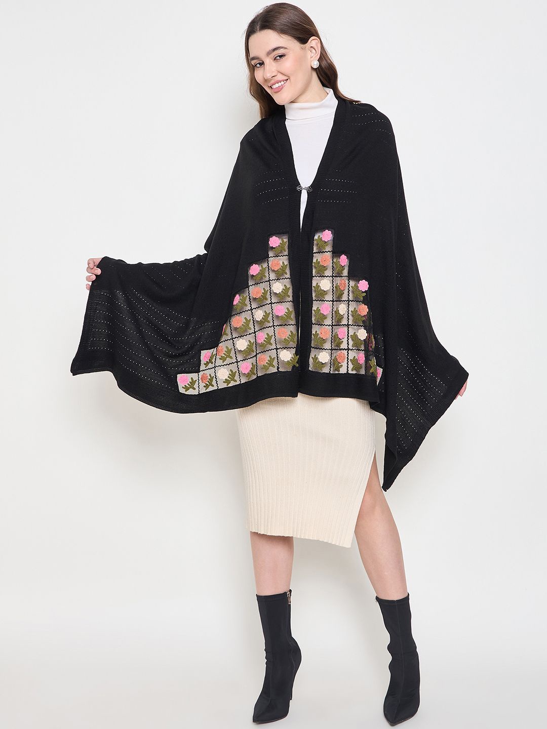 

Knitstudio Floral Embroidered Woollen Stoles, Black