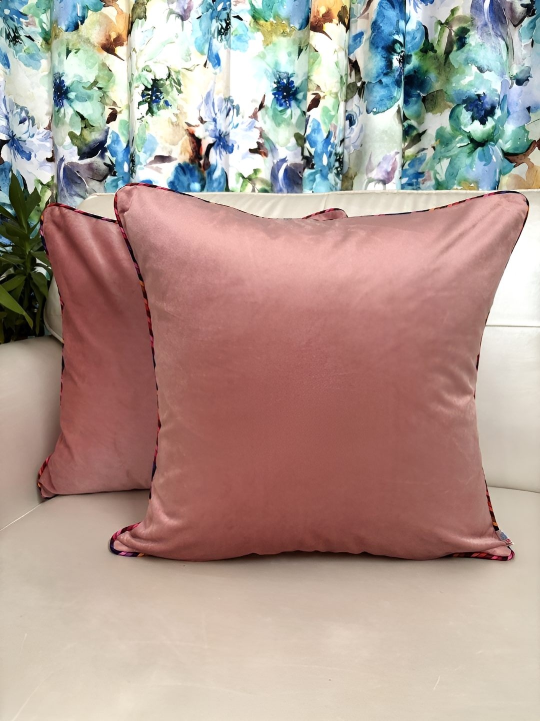 

TARA- Sparkling Homes Rose Gold Set of 2 Velvet Square Cushion Covers
