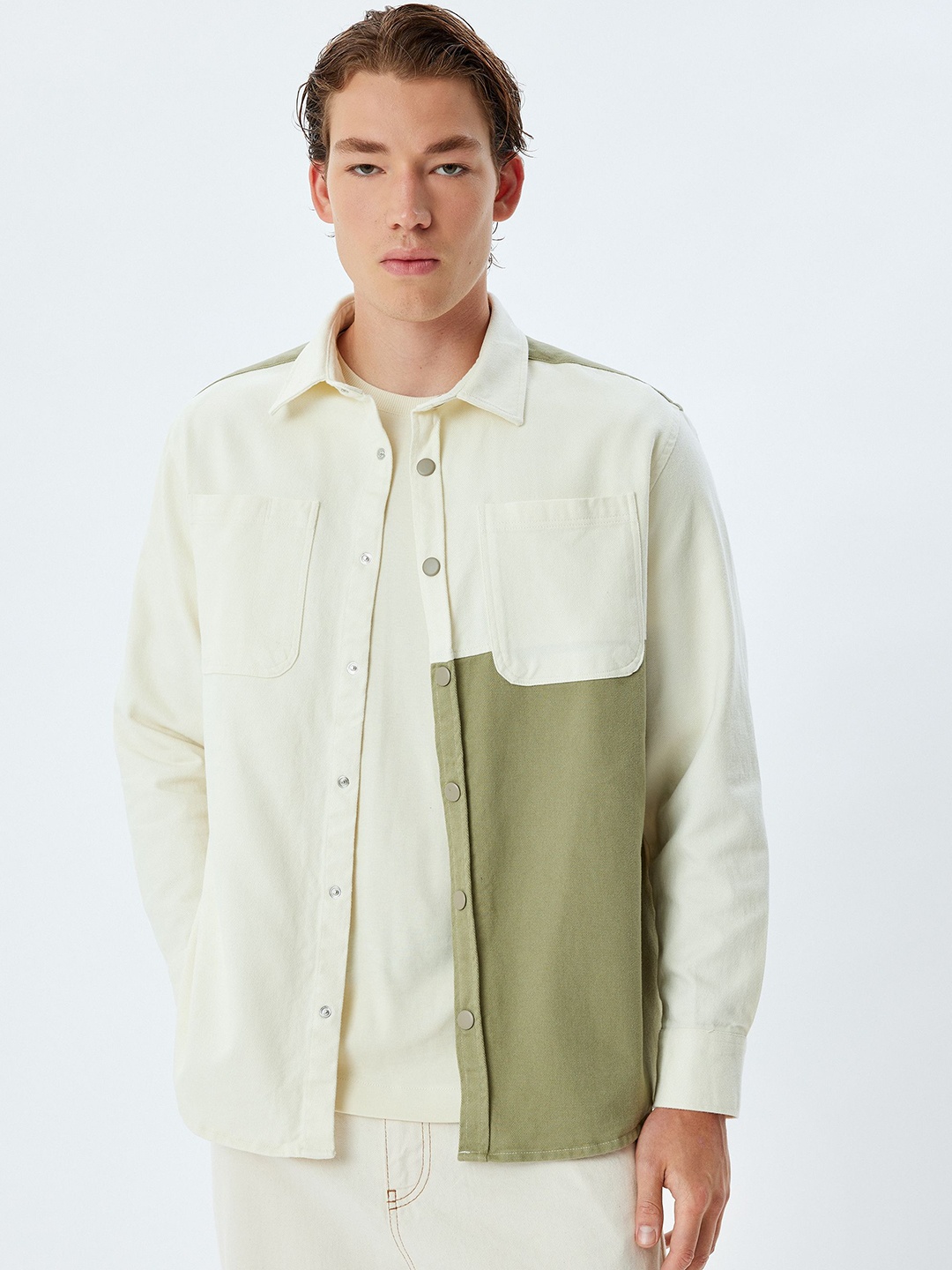 

Koton Men Colourblocked Crop Tailored Jacket, Beige