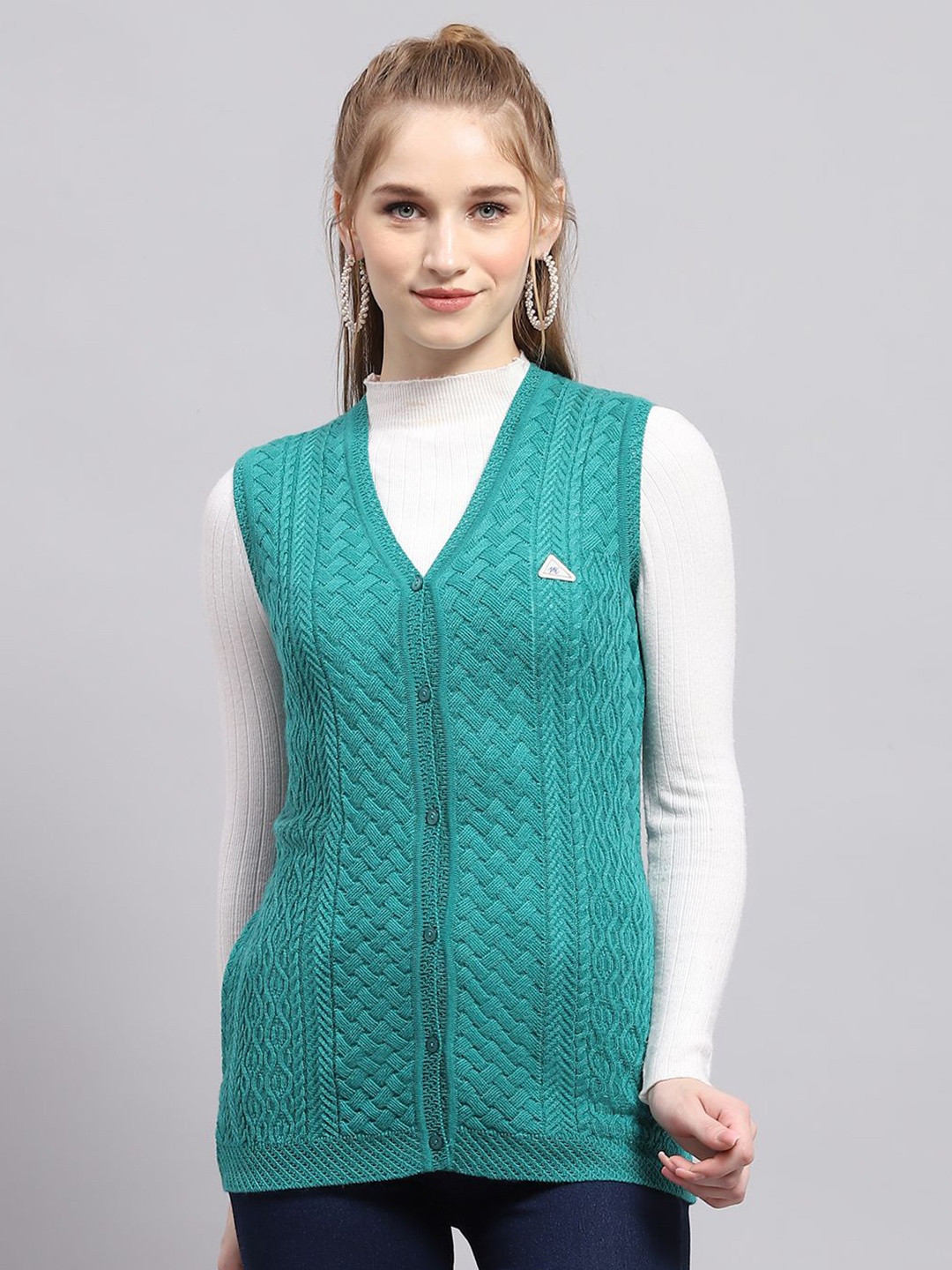 

Monte Carlo Women Woollen Sleeveless Cardigan, Green