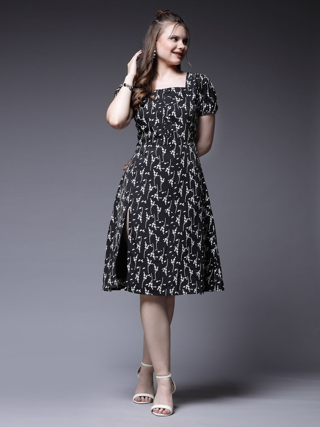 

BEING NAUGHTY Women Ethnic Motifs Printed Puff Sleeve A-Line Dress, Black