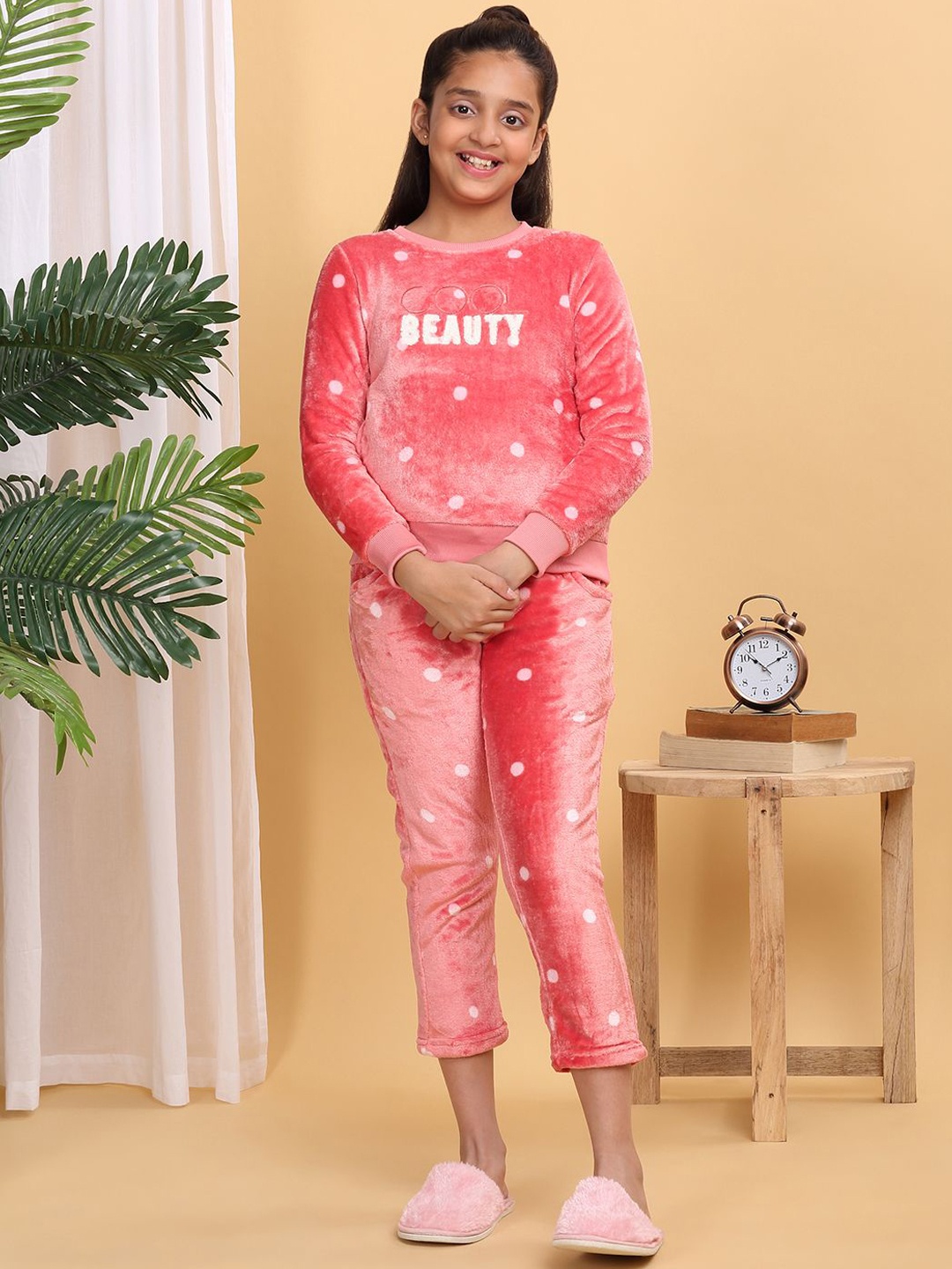 

Sweet Dreams Printed Night suit, Mauve