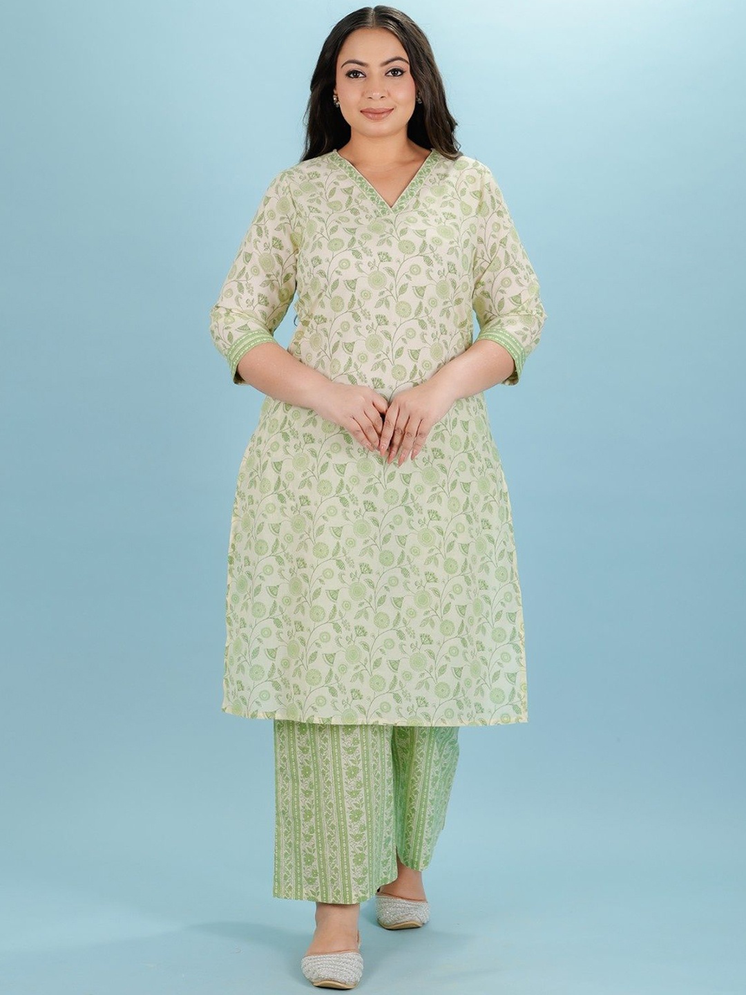 

Aramya Floral Printed Regular Pure Cotton Straight Kurta With Palazzo, Green