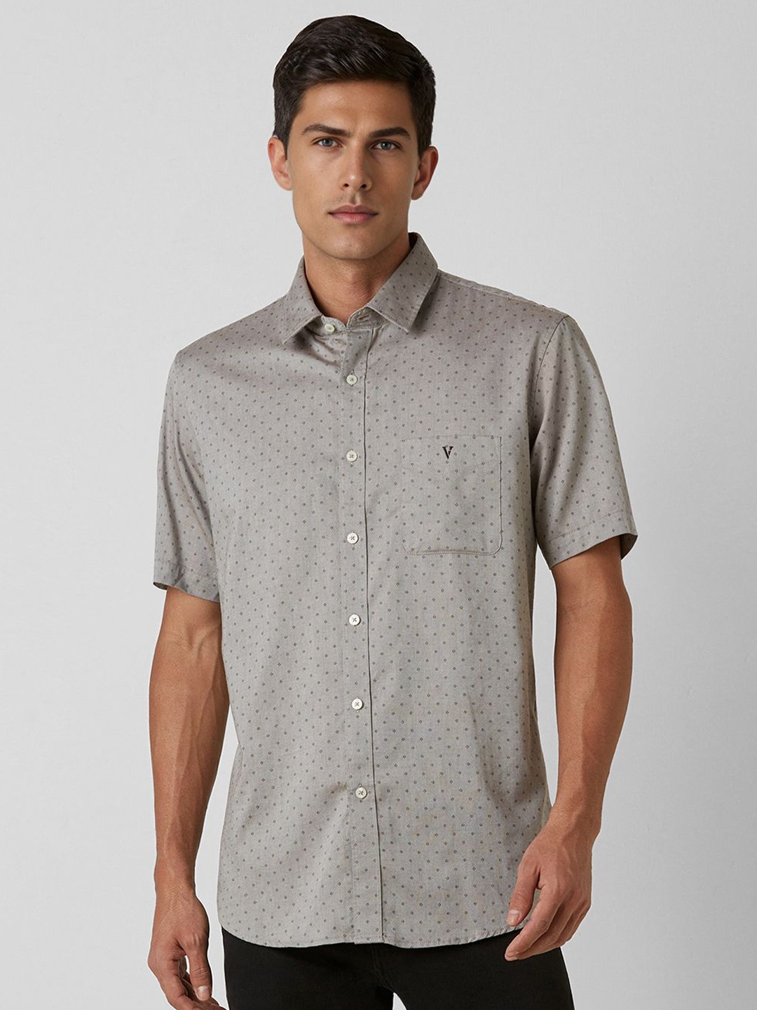 

Van Heusen Sport Men Slim Fit Opaque Printed Casual Shirt, Grey
