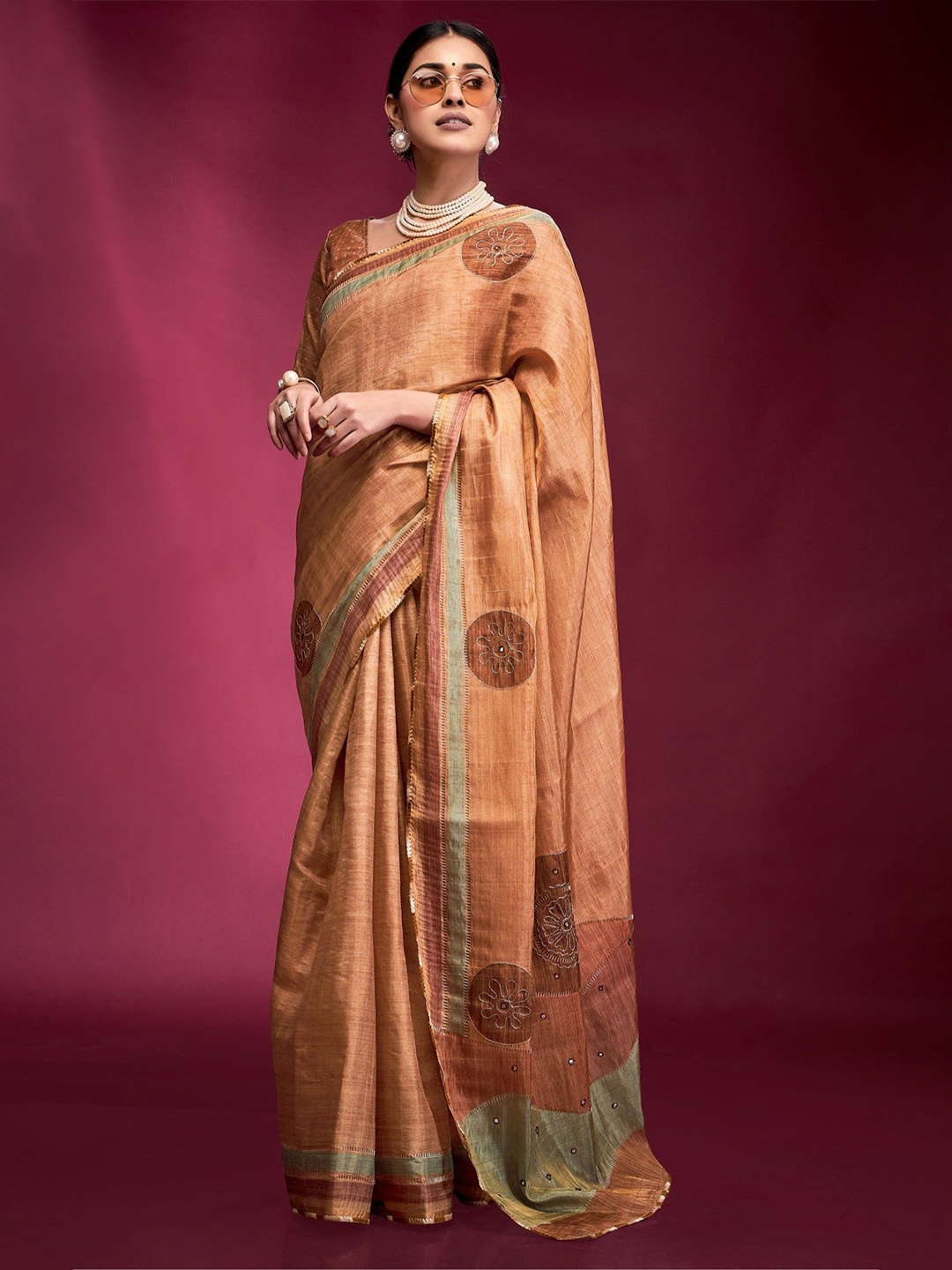 

MySilkLove Floral Sequinned Silk Blend Tussar Saree, Peach