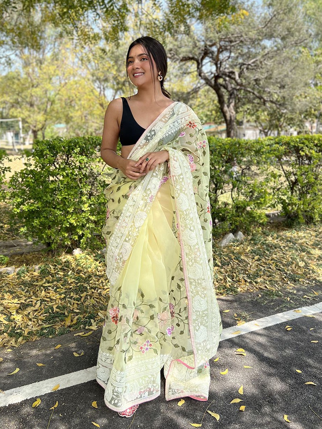 

SAREESBYCHIRAG Embellished Embroidered Organza Saree, Yellow