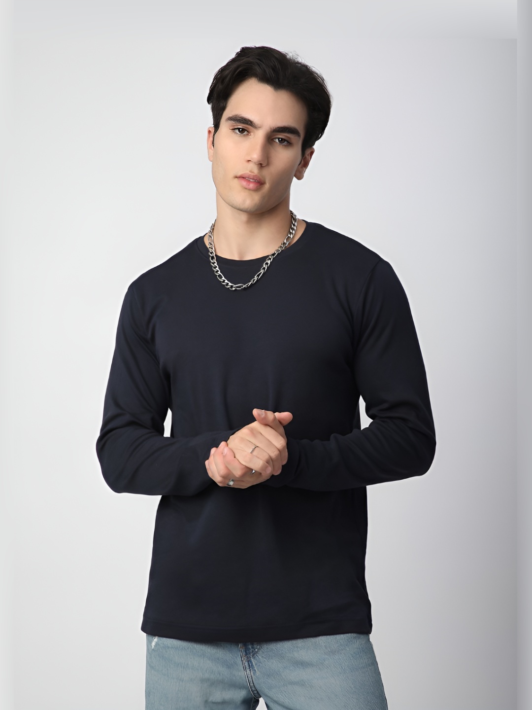 

R&B Men Solid Round Neck Cotton T-shirt, Navy blue
