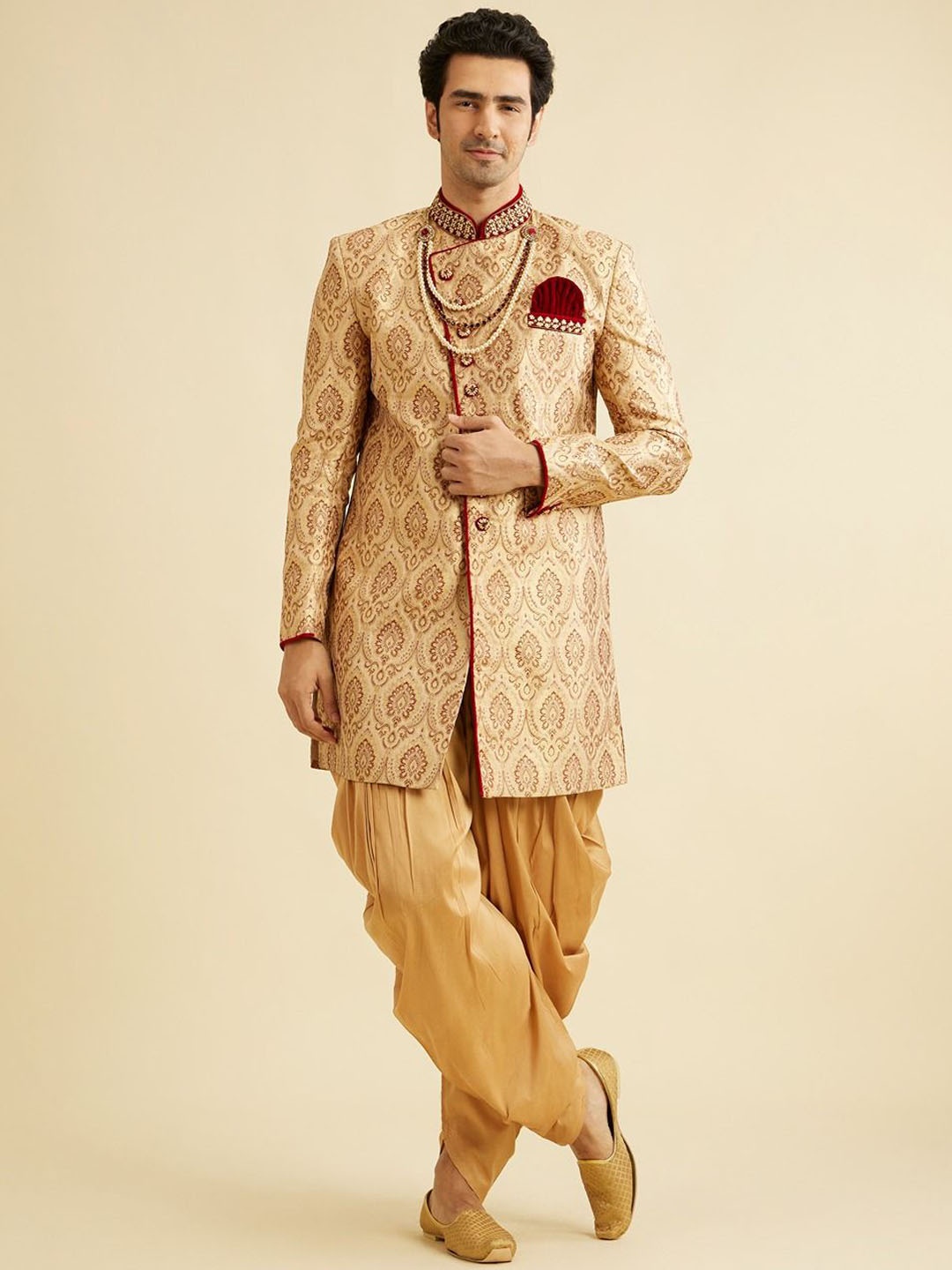 

Manyavar Men Embroidered Sherwani Set, Gold