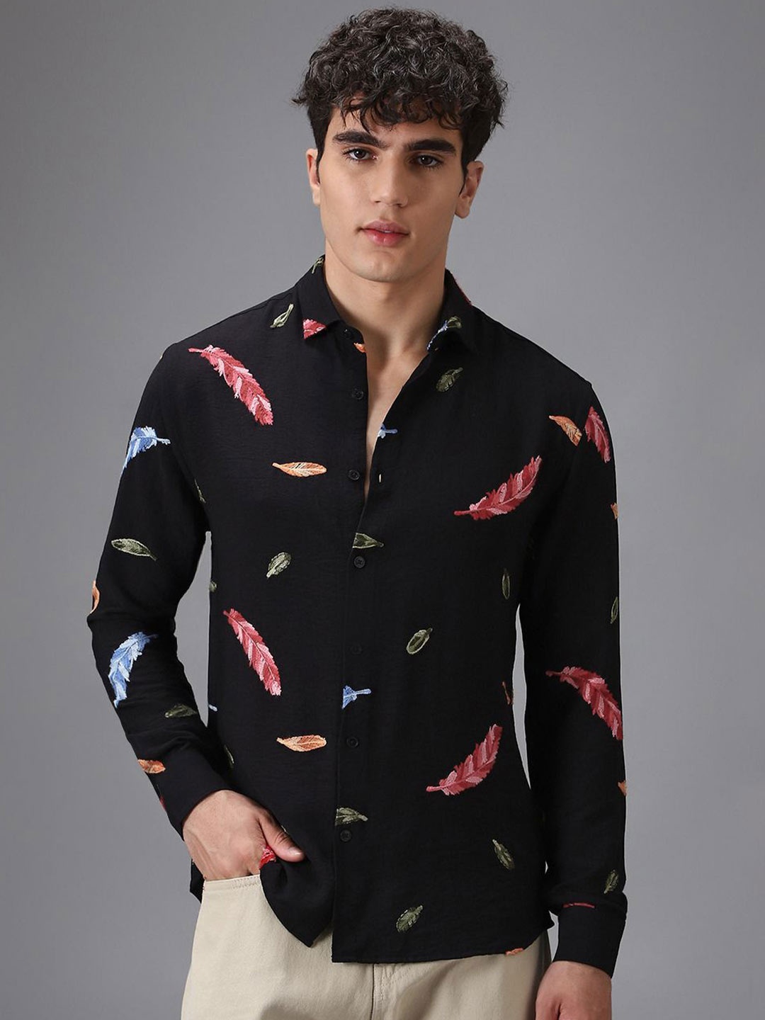 

Banana Club Men Classic Slim Fit Opaque Printed Casual Shirt, Black