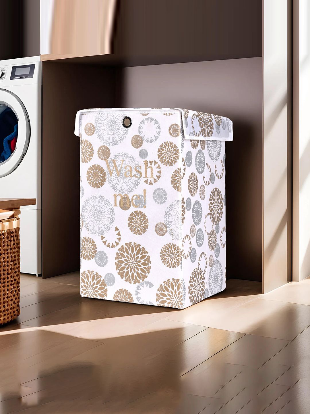 

Kuber Industries White & Brown 6 Pieces Printed Laundry Bags 75L