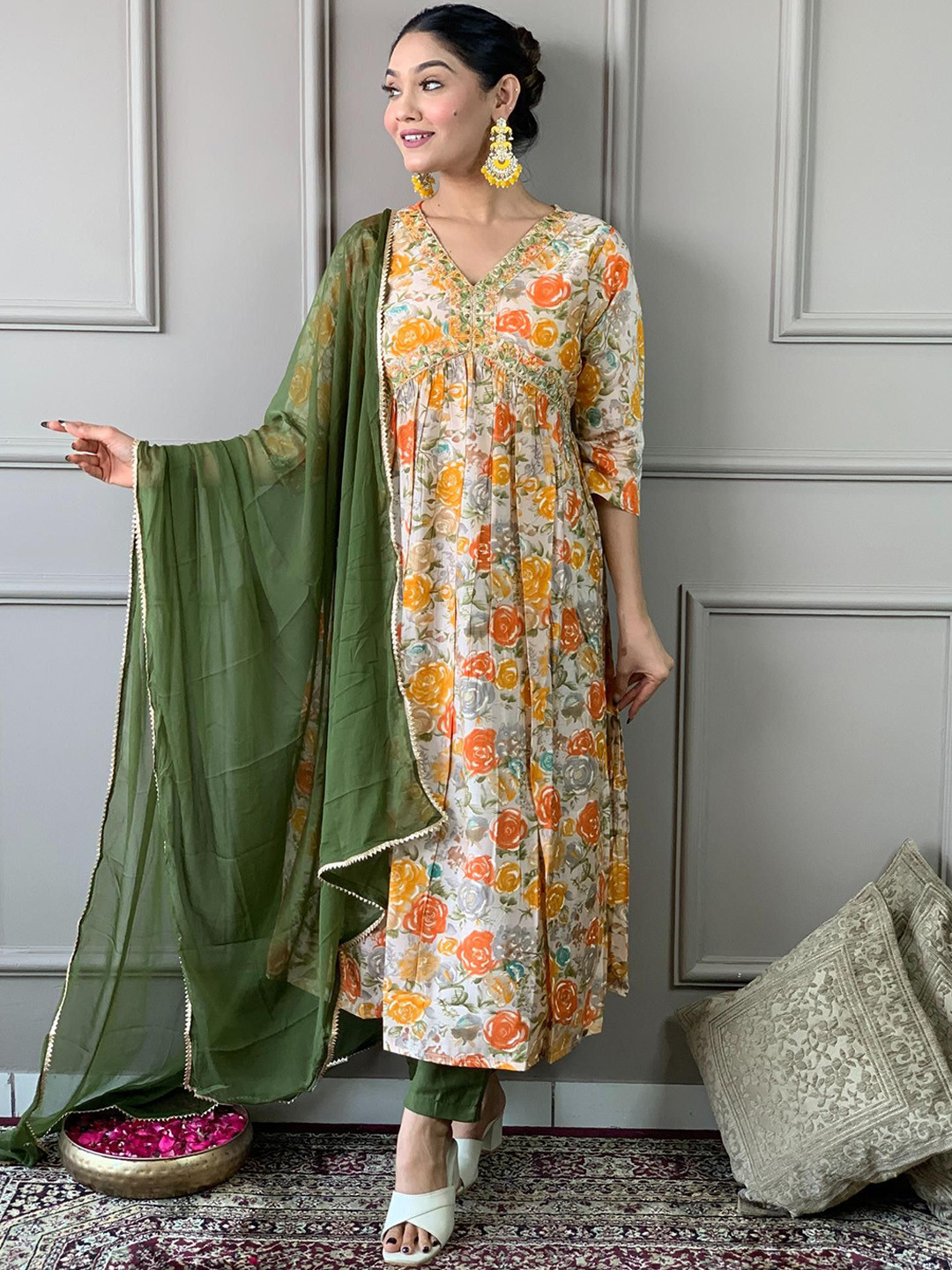 

BHUMIKA CREATION Women Embroidered Regular Kurta with Trousers & With Dupatta, Orange