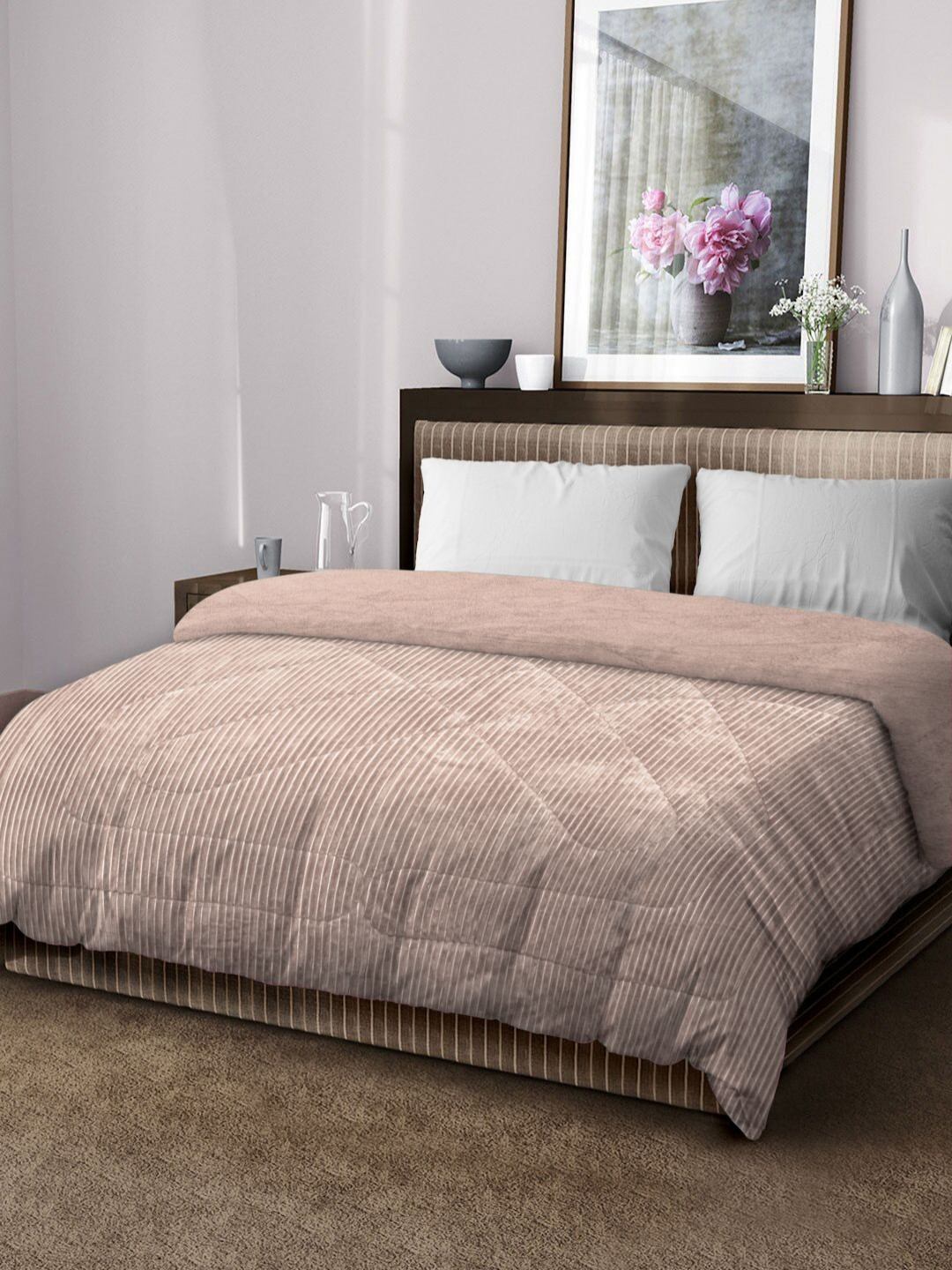 

KLOTTHE Beige Striped Microfibre Filling 950 GSM Woolen Heavy Winter Double Bed Quilt