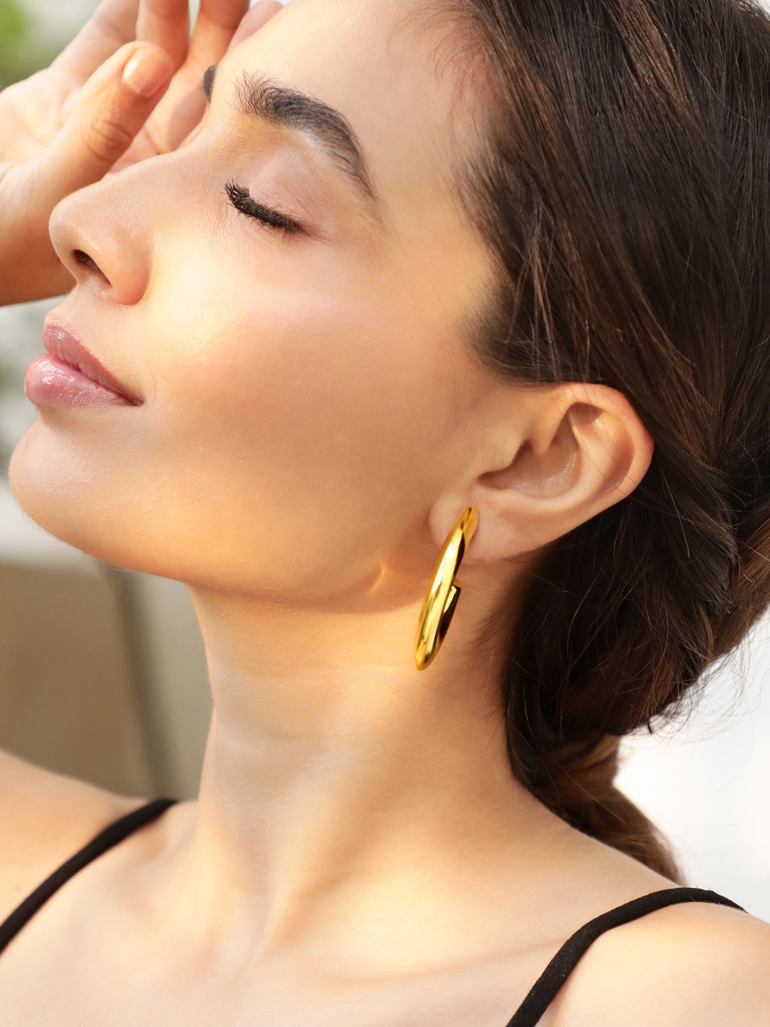 

Rubans 18K Gold-Plated Stainless Steel Tarnish-Free Waterproof Demi-Fine Hoop Earrings