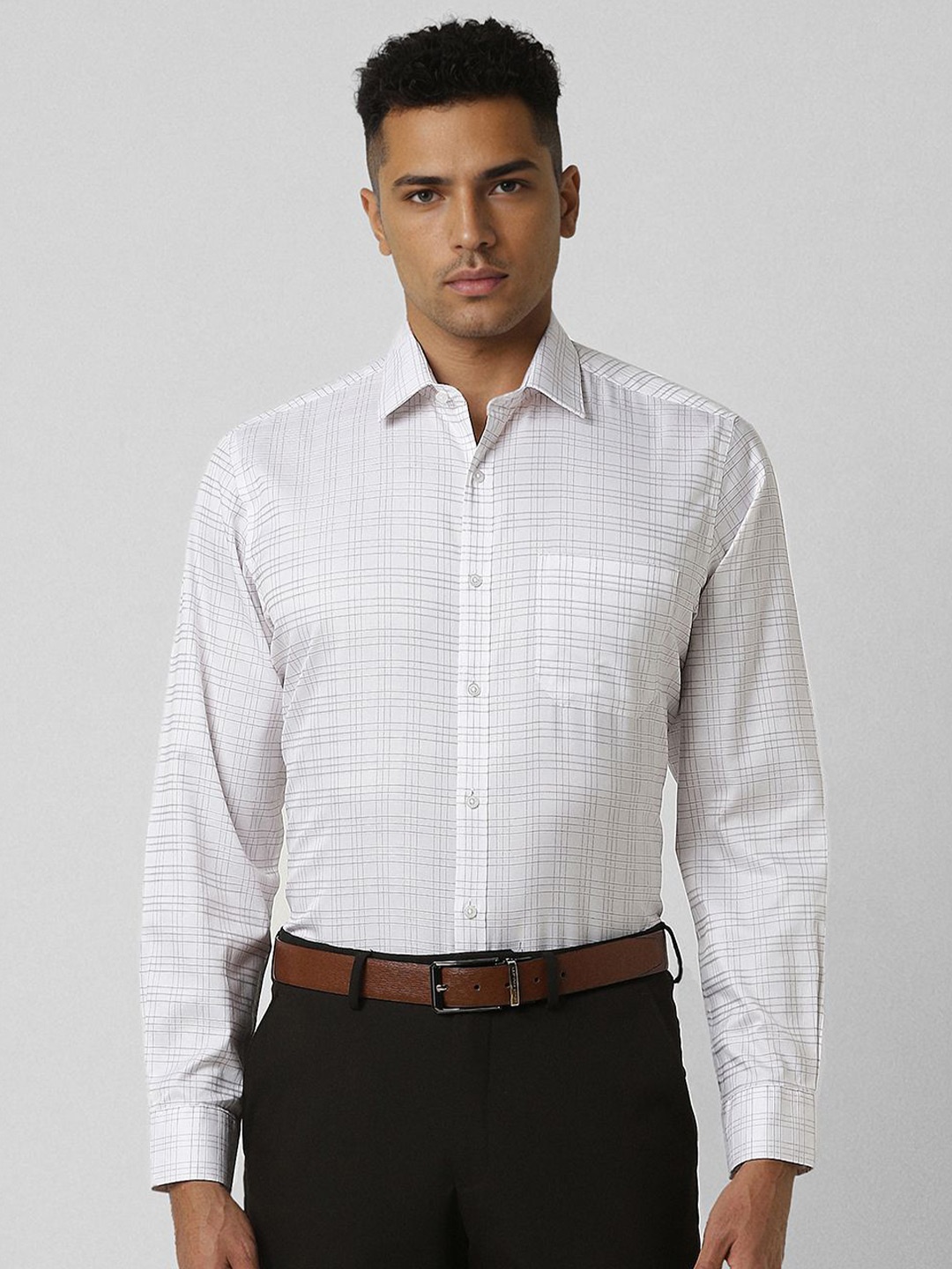 

Van Heusen Men Spread Collar Checked Cotton Slim Fit Formal Shirt, White