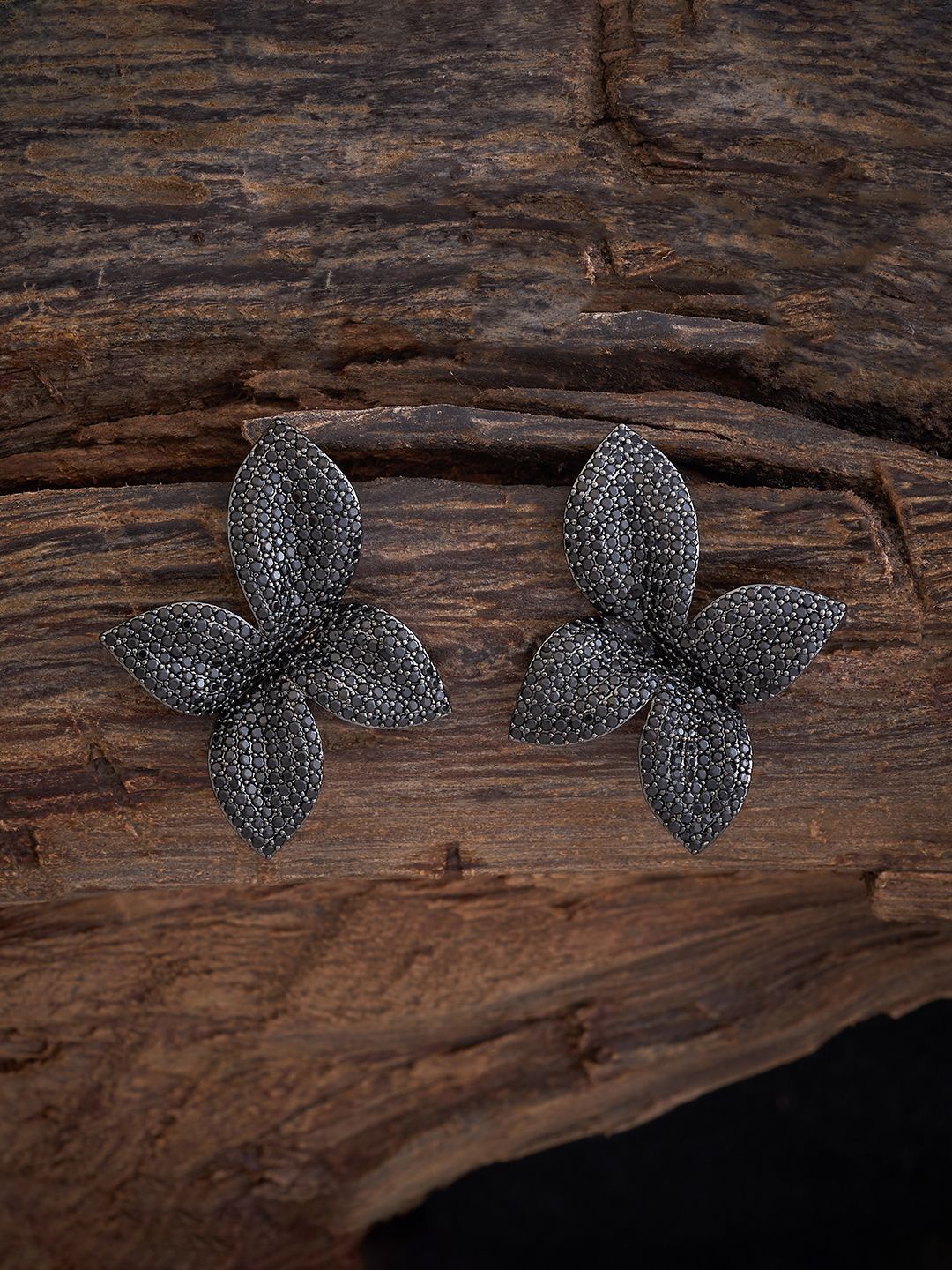 

Kushal's Fashion Jewellery Rhodium-Plated Cubic Zirconia Leaf Shaped Studs, Black