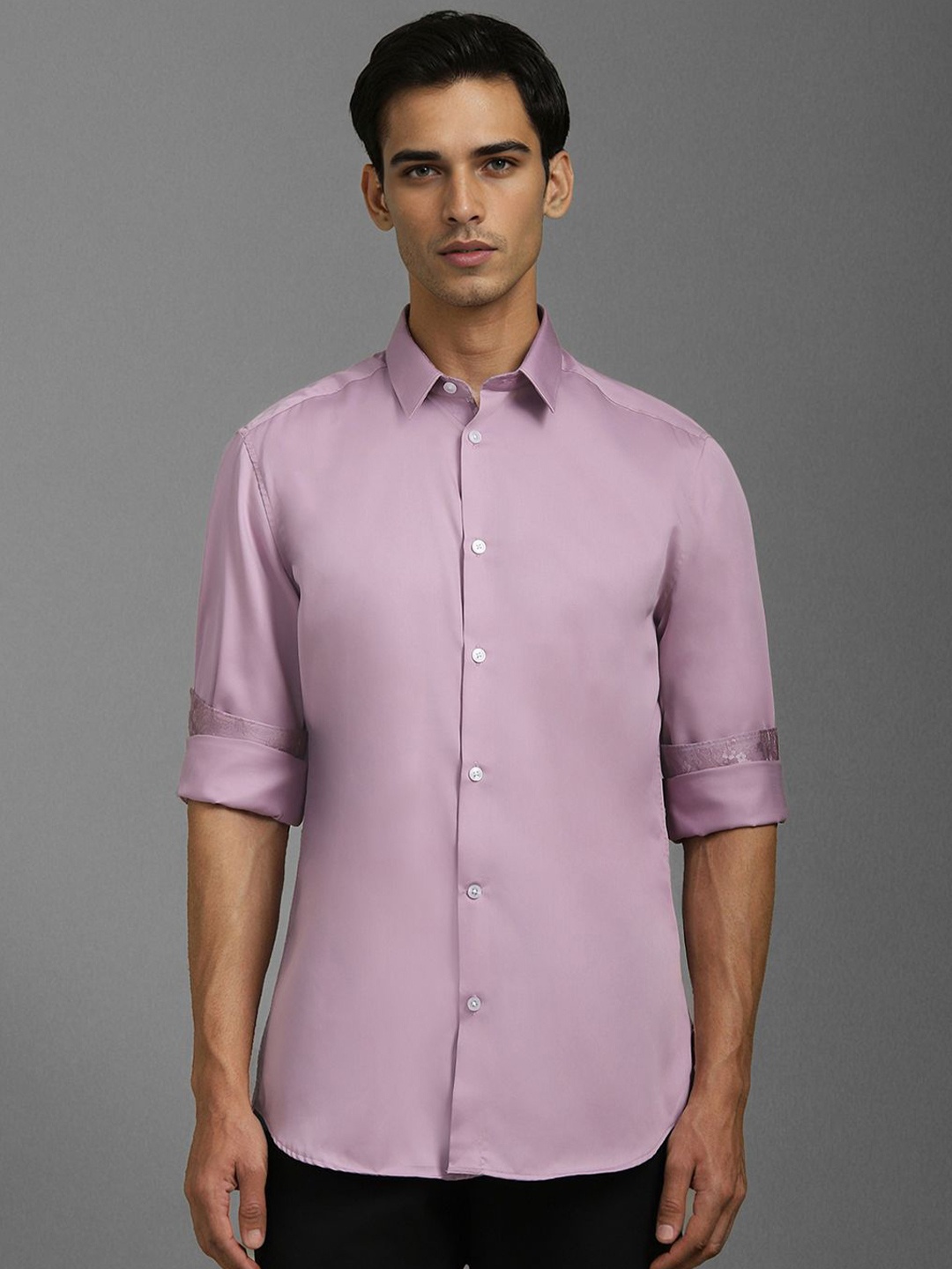 

Louis Philippe Sport Men Classic Opaque Casual Shirt, Lavender