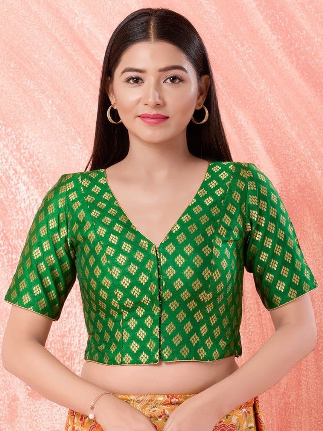 

Mmore Women Readymade Padded Saree Blouse, Green