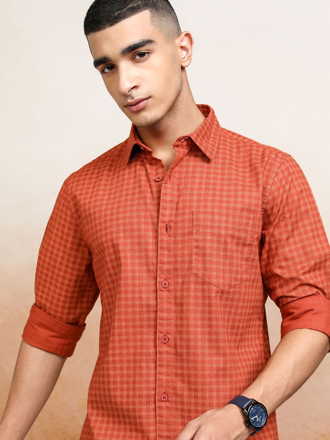 

HIGHLANDER Men Spread Collar Checked Cotton Casual Shirt, Rust