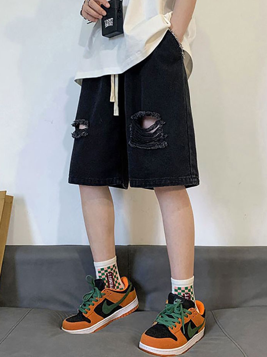 

StyleCast x Revolte Men Shorts, Black