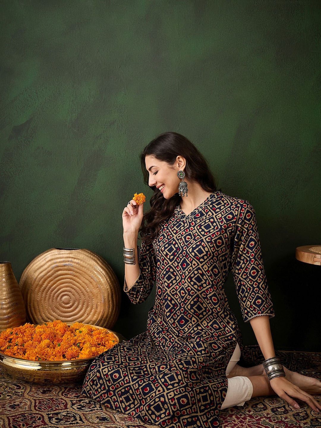 

Sangria Geometric Printed Straight Kurta, Navy blue